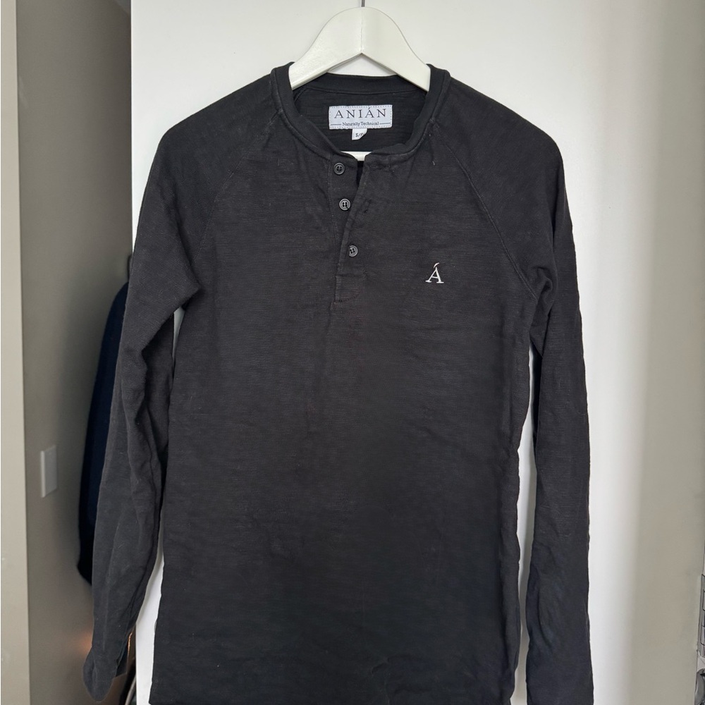 Anian Long Sleeve Henley Shirt